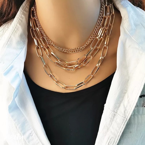 Zara Gold Chains Multi Big Link 1-Chain 5-Layered Necklace - Picture 3 of 16